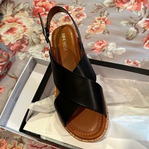 Black Nine West sandals